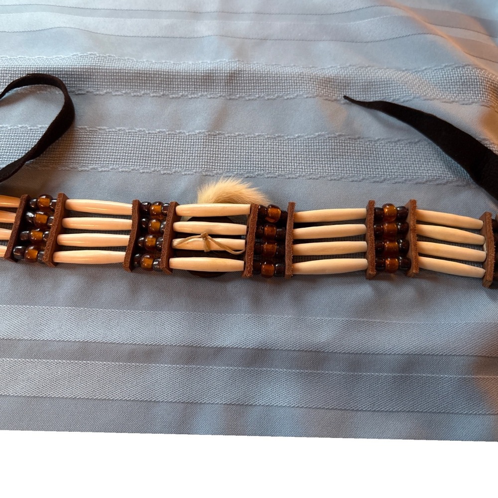 Choker Necklace Bone Beads Feather Button Leather Cord Tribal Boho southwestern - Picture 5 of 6